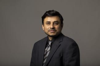 Dr. Doshi headshot
